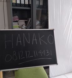Papan tulis kapur Blackboard Hanako gantung