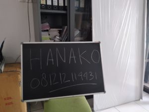 Papan tulis kapur Blackboard Hanako gantung
