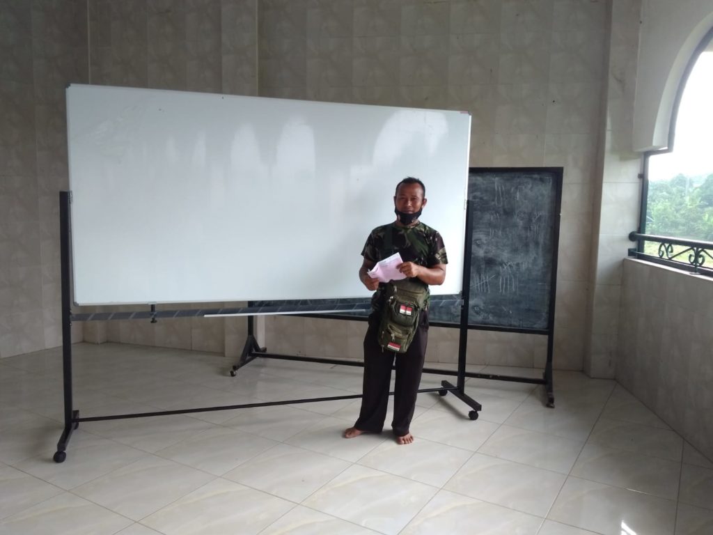 jual papan tulis whiteboard magnetic 120x240