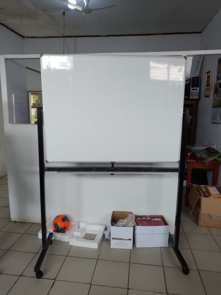 Papan Tulis whiteboard magnet 90x120
