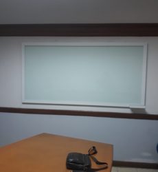 papan tulis Kaca Glassboard Frame Aluminium 120x200 Magnetik